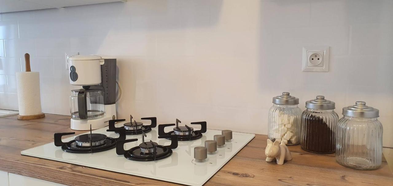 Appartement Chez Mamita : Dans Quartier Calme. *